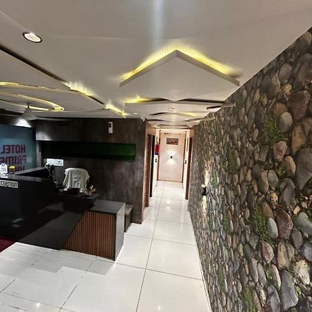 Prime View Hotel Αχμπανταμπάντ Εξωτερικό φωτογραφία
