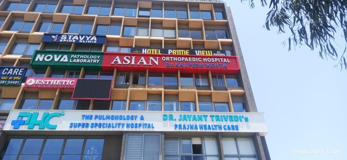 Prime View Hotel Αχμπανταμπάντ Εξωτερικό φωτογραφία
